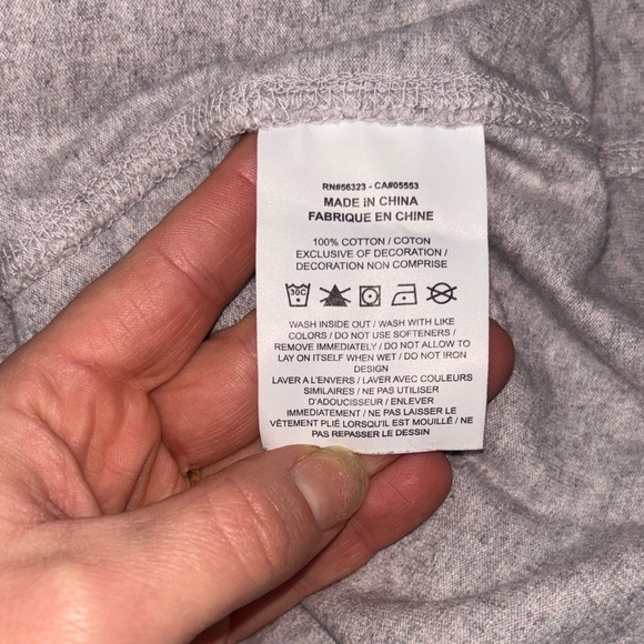 Nike Men's Heather Gray Short Sleeve Tee - Picture 5 of 5